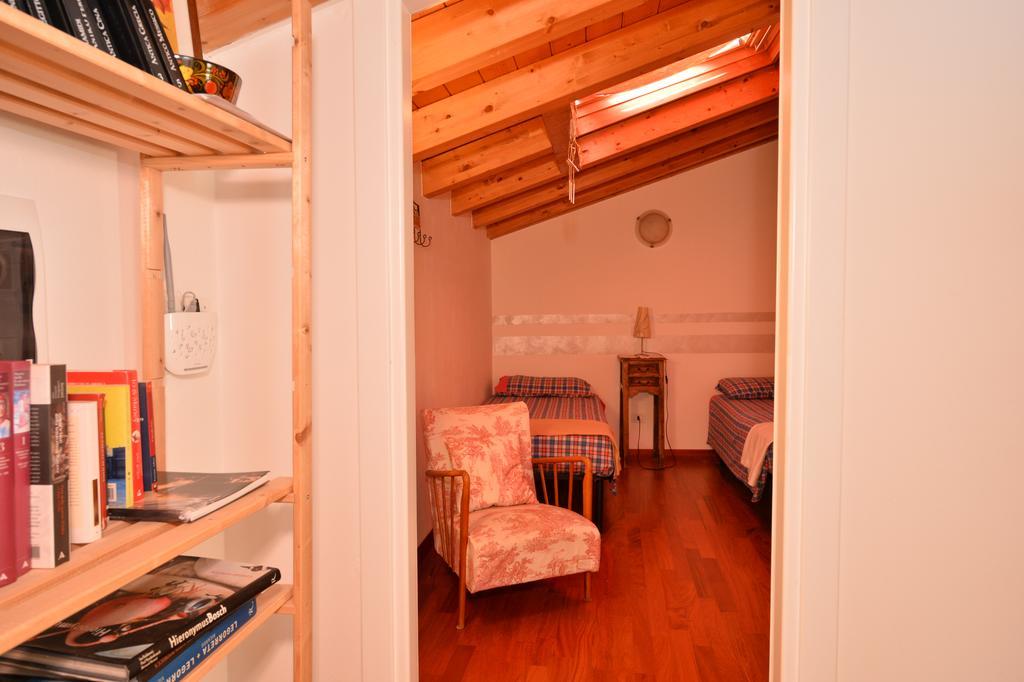 B&B Corte Barbieri Dolcè Dış mekan fotoğraf